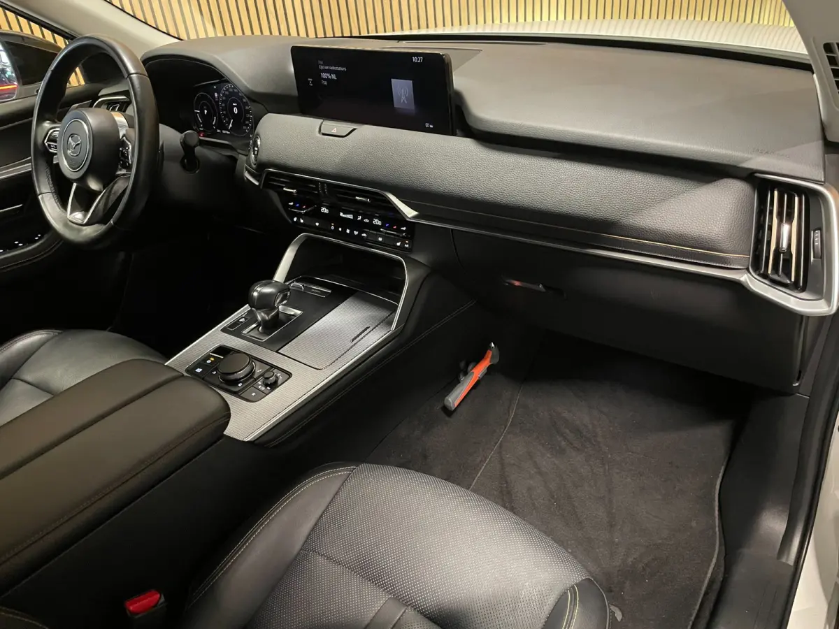 2.5 e-SkyActiv PHEV Homura|BLACK&WHITE|HEAD-UP|LEDER|STOEL+STUURVERW|CARPLAY|CAMERA|CLIMA+CRUISE|NAP|NL|1 EIG.|IN.BTW|