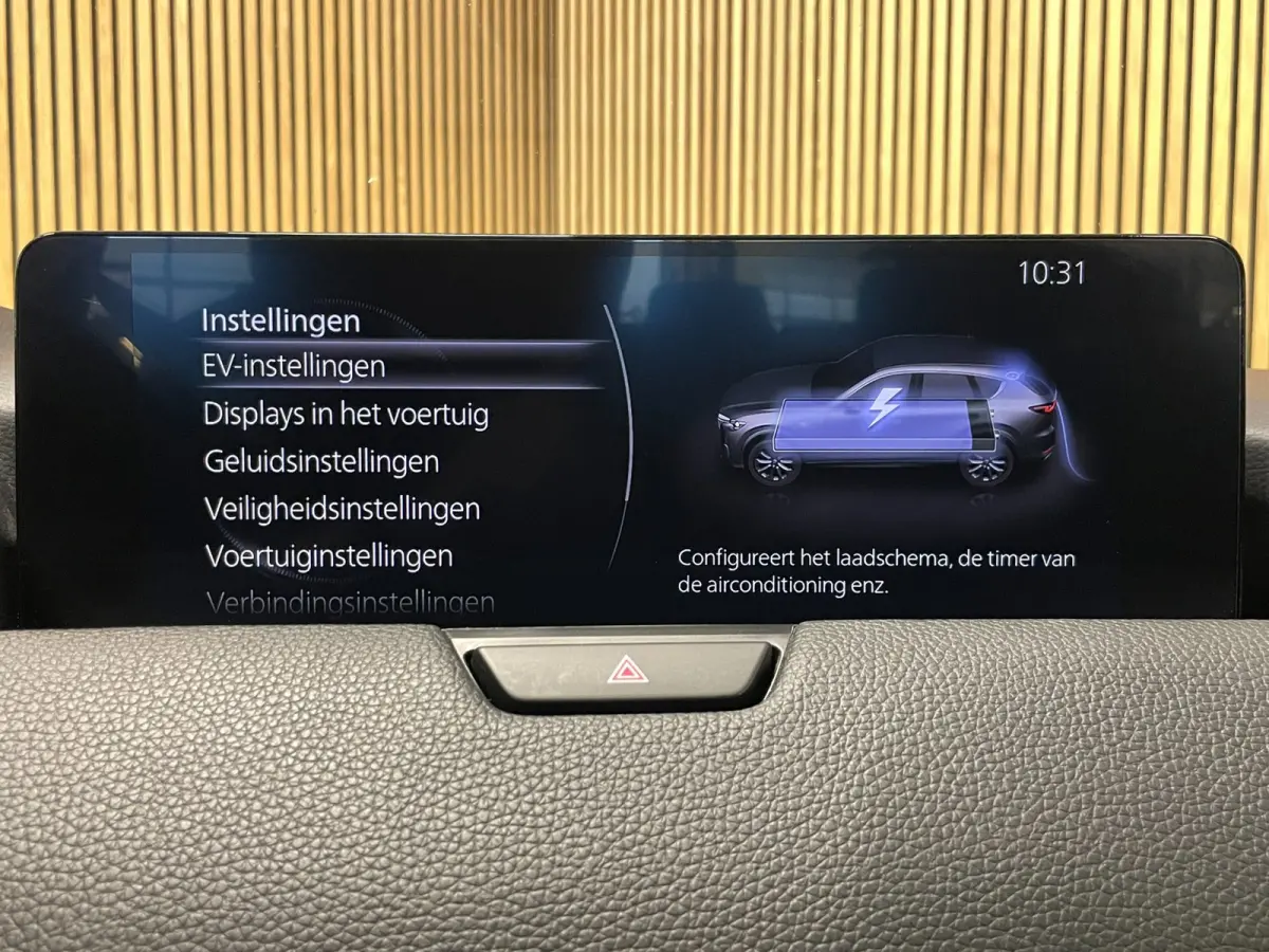 2.5 e-SkyActiv PHEV Homura|BLACK&WHITE|HEAD-UP|LEDER|STOEL+STUURVERW|CARPLAY|CAMERA|CLIMA+CRUISE|NAP|NL|1 EIG.|IN.BTW|