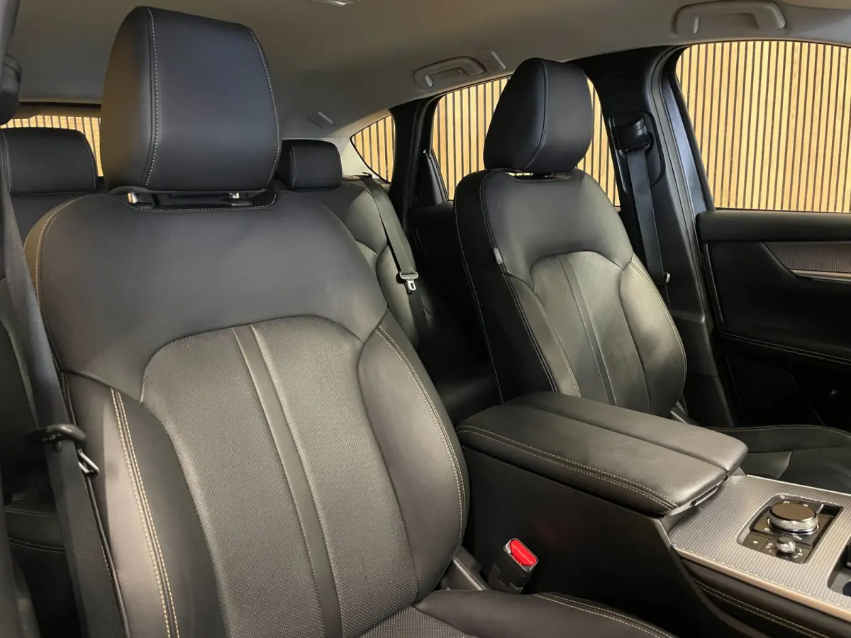 2.5 e-SkyActiv PHEV Homura|BLACK&WHITE|HEAD-UP|LEDER|STOEL+STUURVERW|CARPLAY|CAMERA|CLIMA+CRUISE|NAP|NL|1 EIG.|IN.BTW|