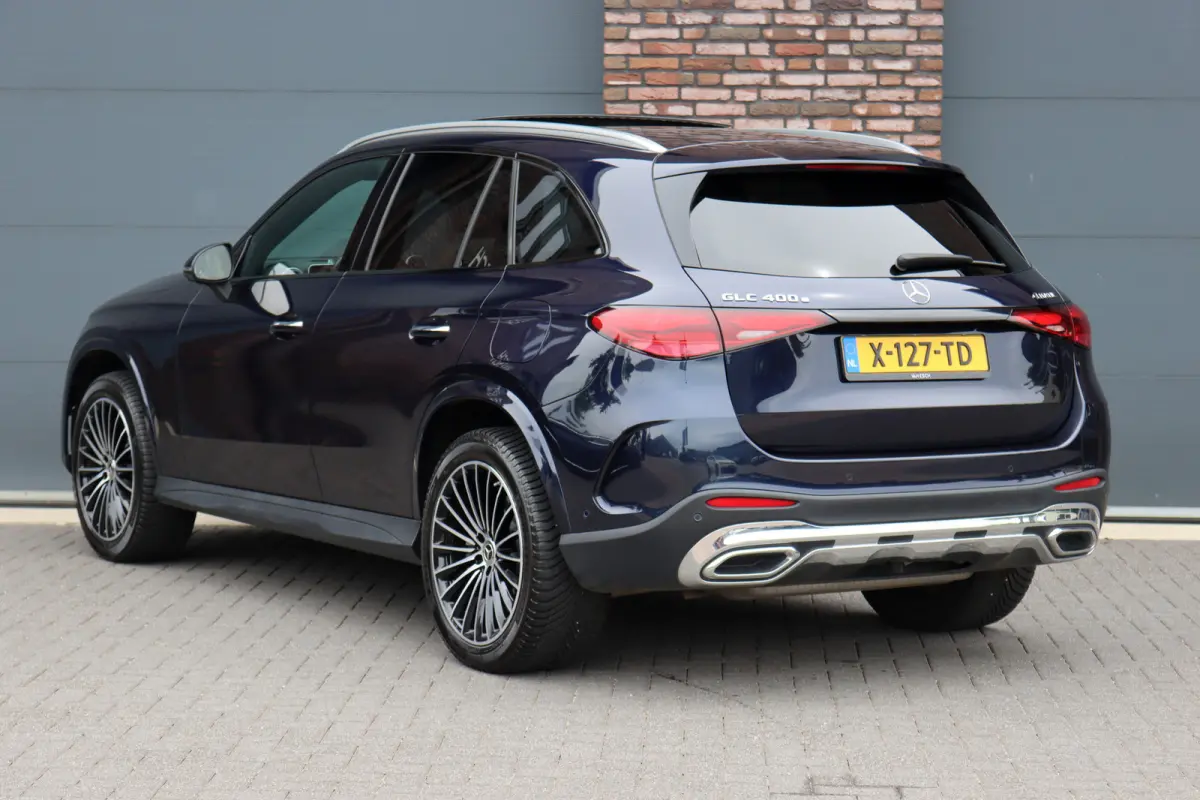 400e 4MATIC AMG Line | Panoramadak | Trekhaak | Memory | Burmester | Surround Camera | Keyless Go | Digital Light | Verwarmd Stuurwiel | HUD |
