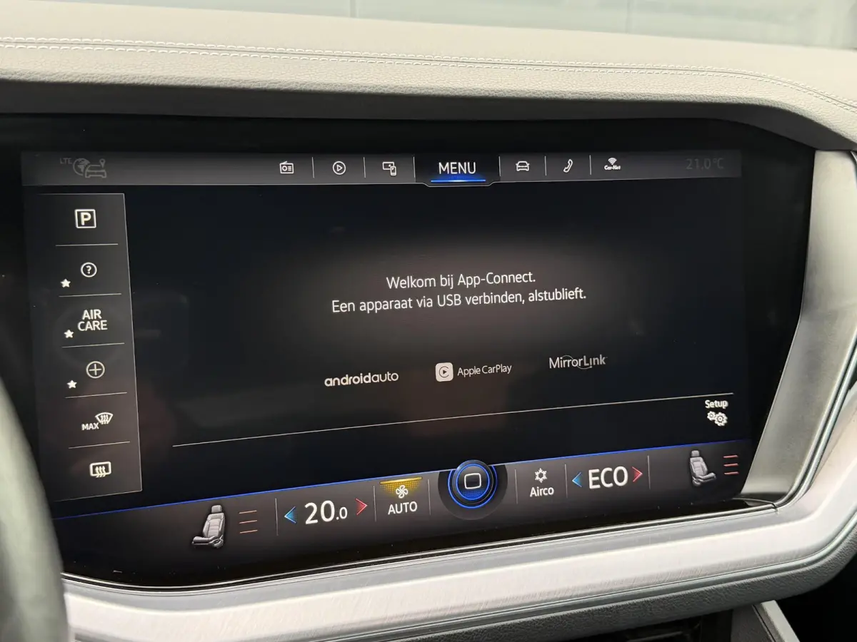 3.0 TSi eHybrid 4MOTION 20"/Panoramadak/Trekhaak/Luchtvering/Leder/Stuur + voorruit + stoelverwarming v+a/Dodehoek/Adaptieve cruise