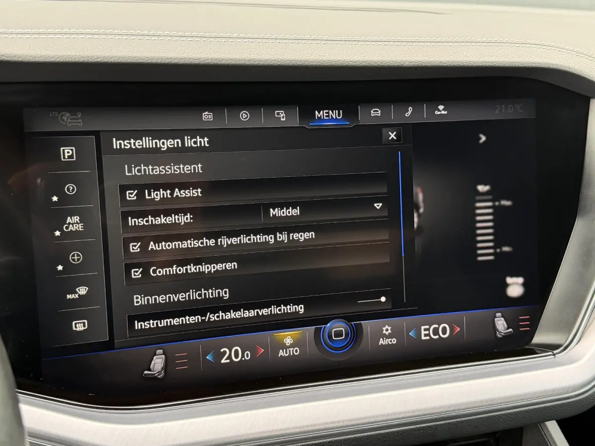 3.0 TSi eHybrid 4MOTION 20"/Panoramadak/Trekhaak/Luchtvering/Leder/Stuur + voorruit + stoelverwarming v+a/Dodehoek/Adaptieve cruise