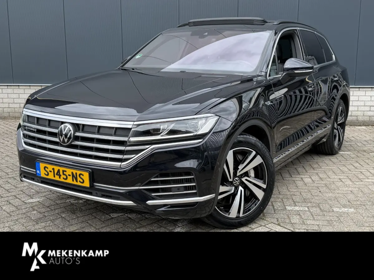 3.0 TSi eHybrid 4MOTION 20"/Panoramadak/Trekhaak/Luchtvering/Leder/Stuur + voorruit + stoelverwarming v+a/Dodehoek/Adaptieve cruise