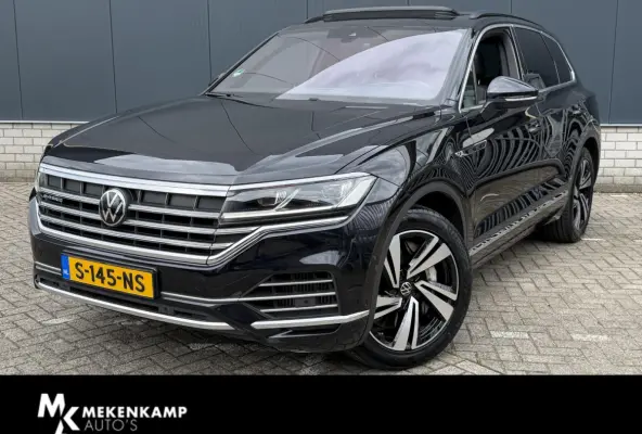 3.0 TSi eHybrid 4MOTION 20"/Panoramadak/Trekhaak/Luchtvering/Leder/Stuur + voorruit + stoelverwarming v+a/Dodehoek/Adaptieve cruise
