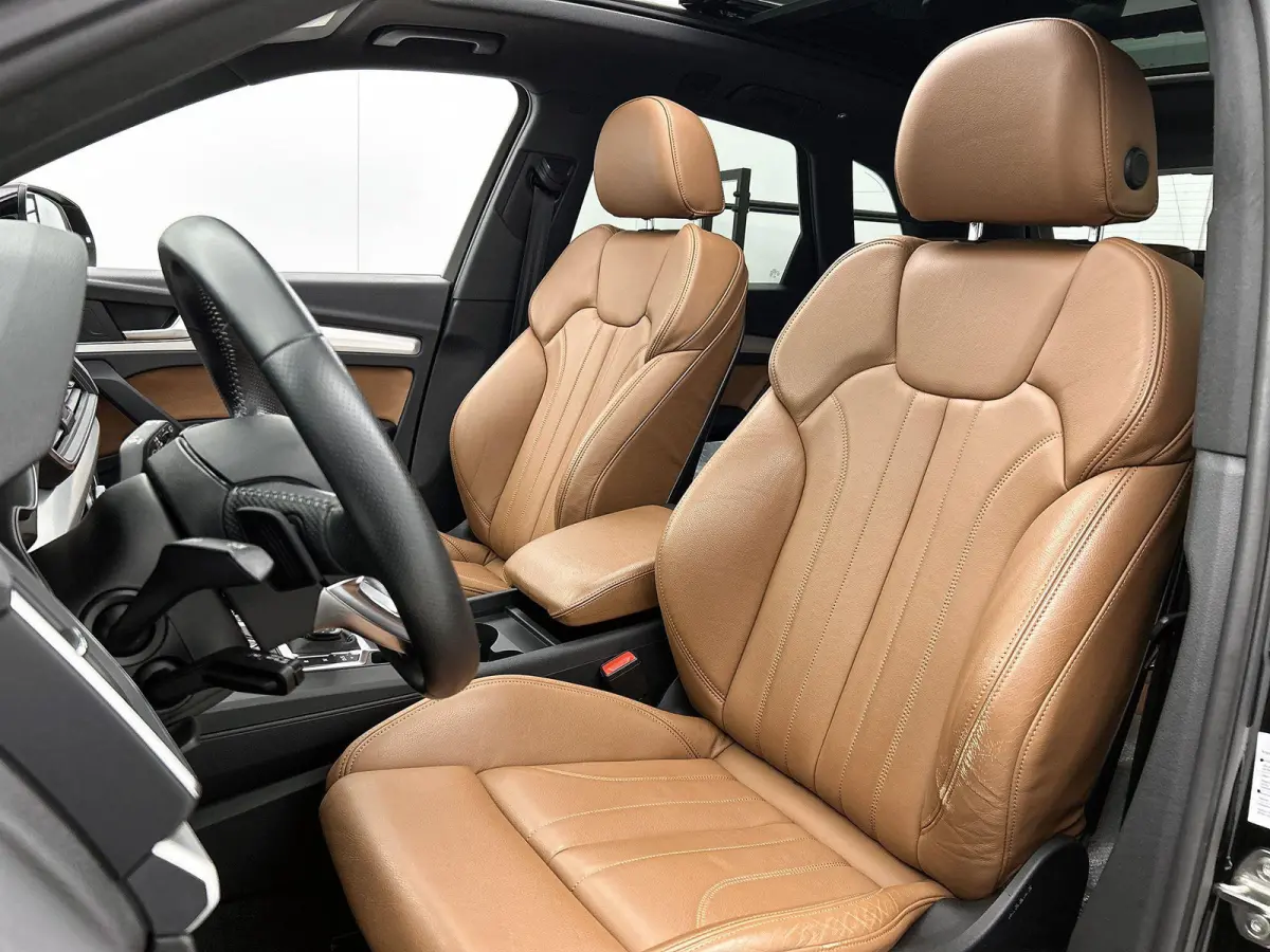 50 TFSI e quattro S edition 299 PK | S-line | Panoramadak | Luchtvering | Navigatie | Trekhaak | Stoelverwarming | Keyless | Apple Carplay | Android Auto | Lichtmetalen velgen | Leder |