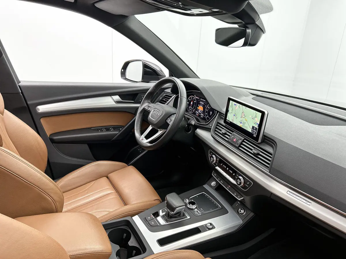50 TFSI e quattro S edition 299 PK | S-line | Panoramadak | Luchtvering | Navigatie | Trekhaak | Stoelverwarming | Keyless | Apple Carplay | Android Auto | Lichtmetalen velgen | Leder |