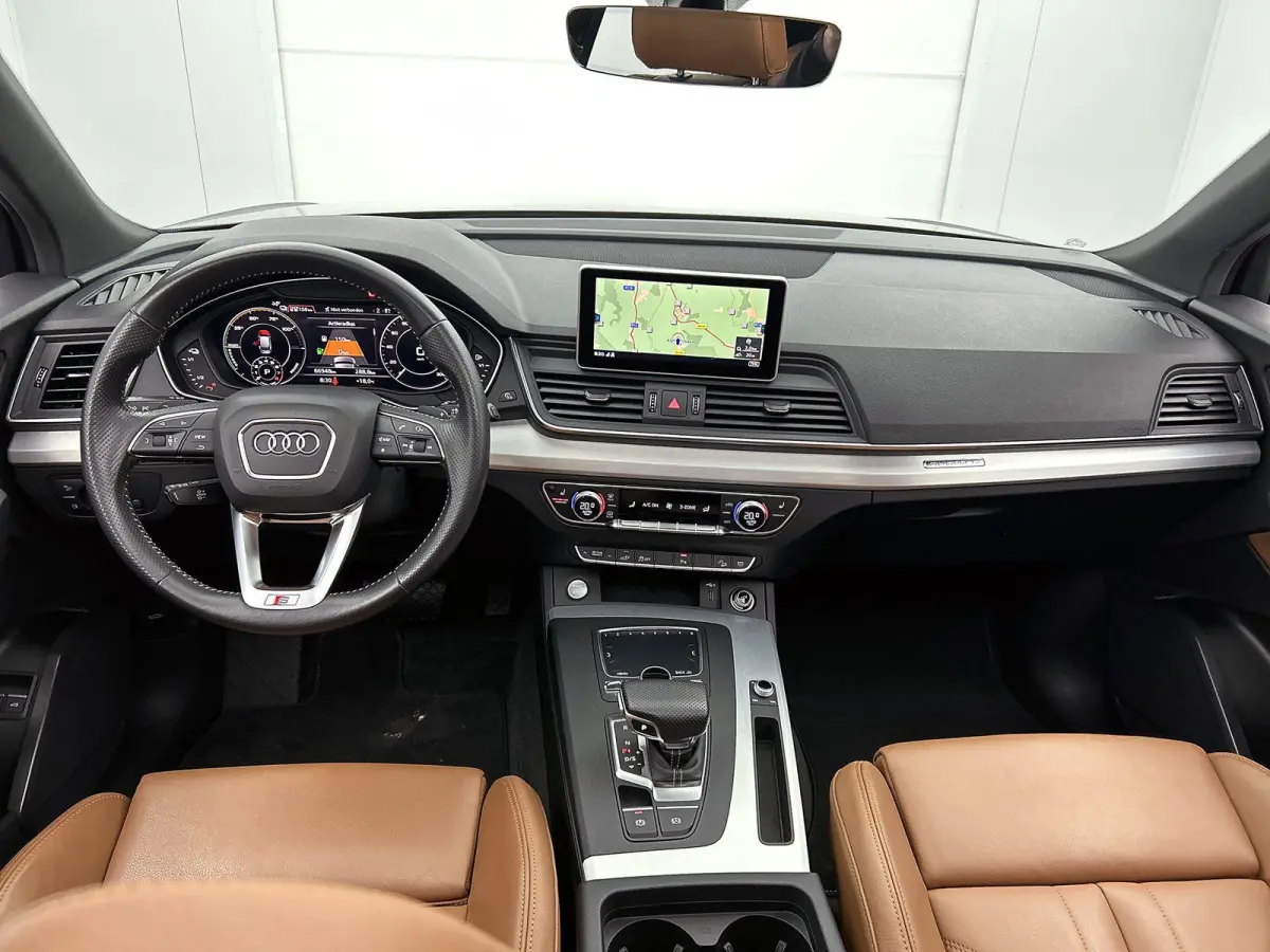 50 TFSI e quattro S edition 299 PK | S-line | Panoramadak | Luchtvering | Navigatie | Trekhaak | Stoelverwarming | Keyless | Apple Carplay | Android Auto | Lichtmetalen velgen | Leder |