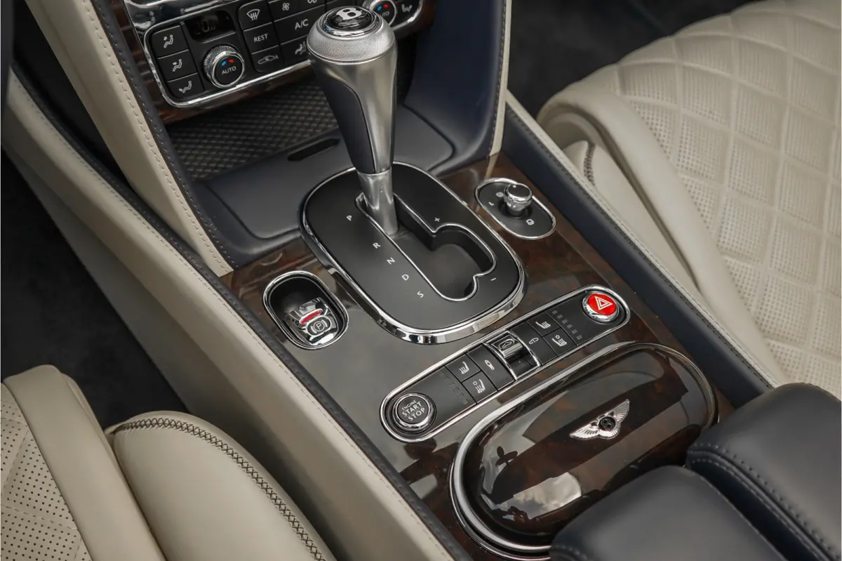 6.0 W12 Speed Bentley Service Collectors Item