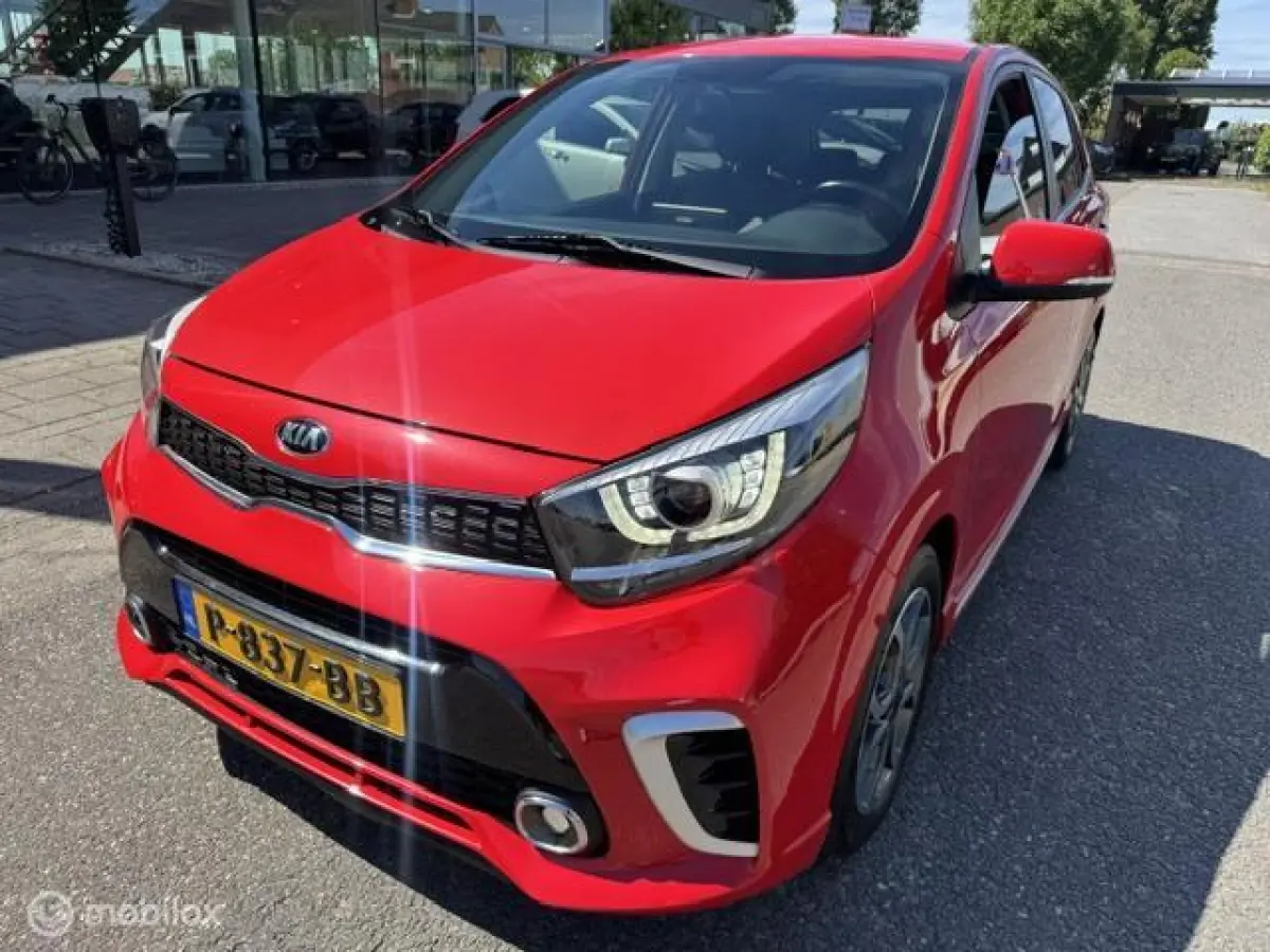 1.0 DPi GT-Line , GT Interieur , GT Voor- & Achter bumpers , Navigatie & Camera , Bluetooth , Apple carplay & Android auto, Speciale sportive uitvoering
