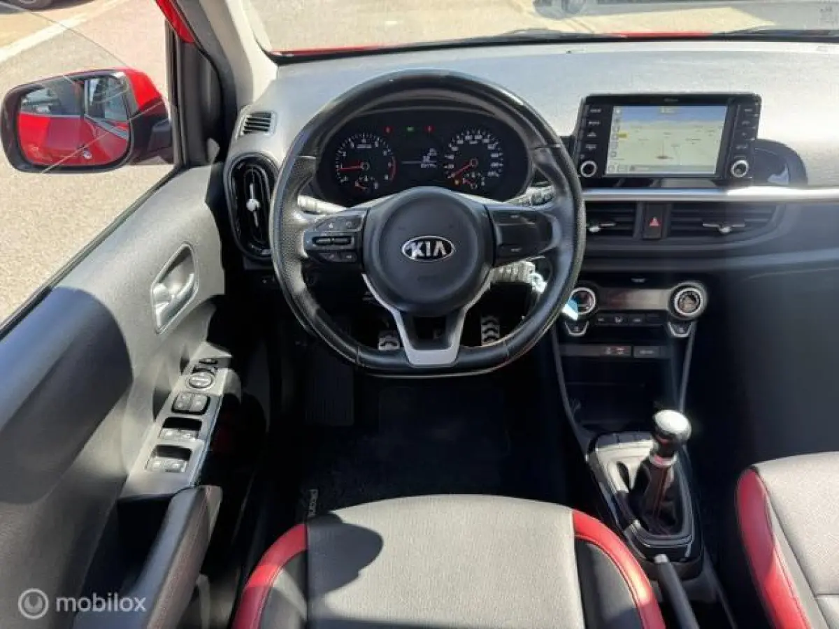 1.0 DPi GT-Line , GT Interieur , GT Voor- & Achter bumpers , Navigatie & Camera , Bluetooth , Apple carplay & Android auto, Speciale sportive uitvoering