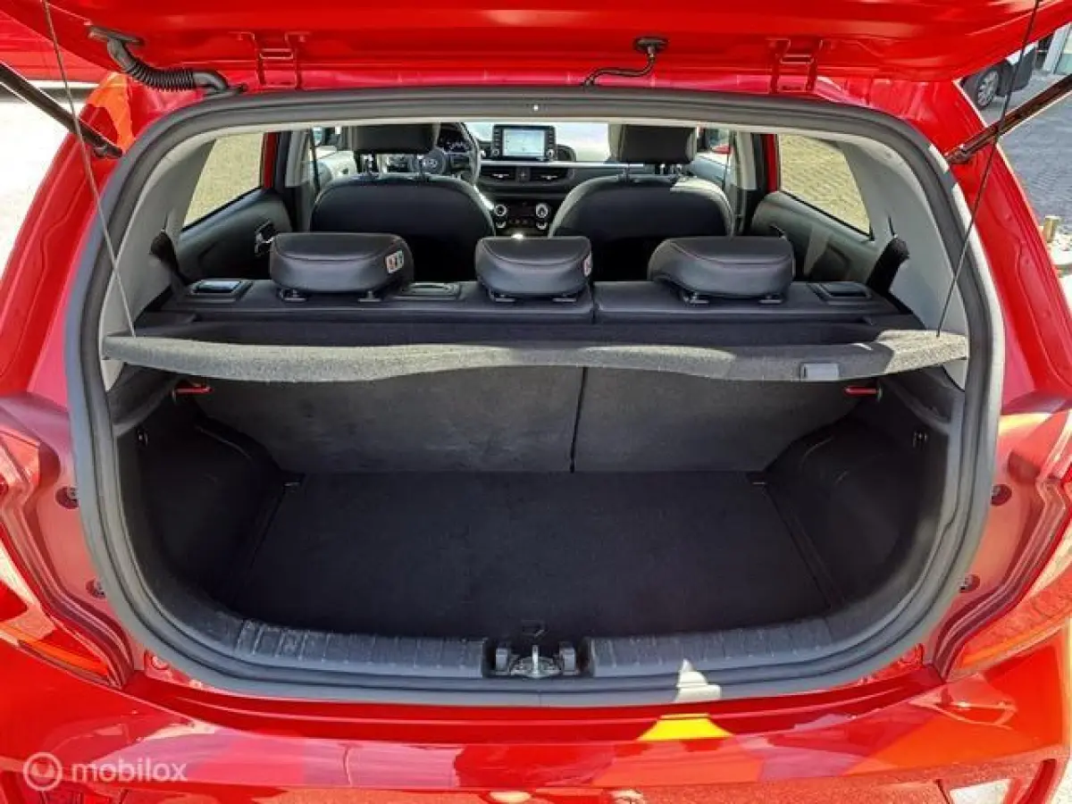 1.0 DPi GT-Line , GT Interieur , GT Voor- & Achter bumpers , Navigatie & Camera , Bluetooth , Apple carplay & Android auto, Speciale sportive uitvoering