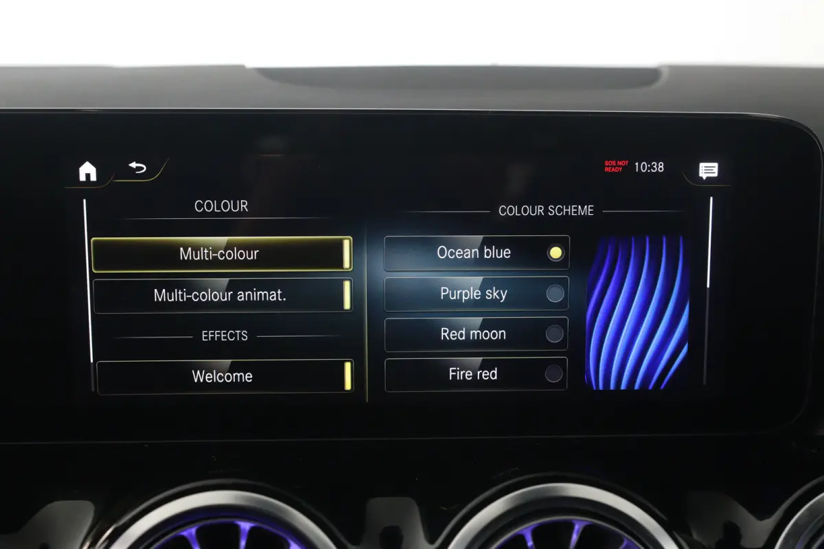 250 e AMG Line | Eerste Eigenaar | Elektrisch Panoramadak | Zetels met Geheugenfunctie | Elektrische Achterklep | 360* Camera | Adaptieve Cruise Control | Head-Up Display |