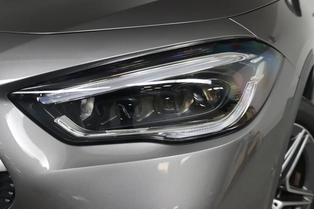 250 e AMG Line | Eerste Eigenaar | Elektrisch Panoramadak | Zetels met Geheugenfunctie | Elektrische Achterklep | 360* Camera | Adaptieve Cruise Control | Head-Up Display |