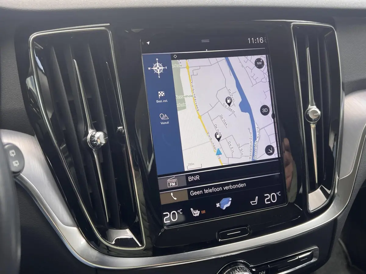 2.0 D4 Momentum R-Design Automaat Clima Cruise NAP