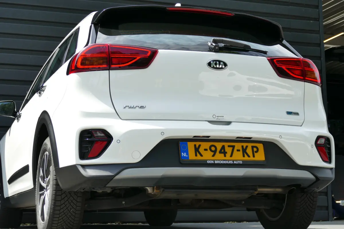 1.6 GDI 120PK HYBRID DYNAMICLINE / CAMERA / ADAPT. CRUISECONTROL / 16"LMV / NAVI / CLIMA / LED / PDC / BLUETOOTH / 2E EIGENAAR / SCHITTERENDE STAAT !!