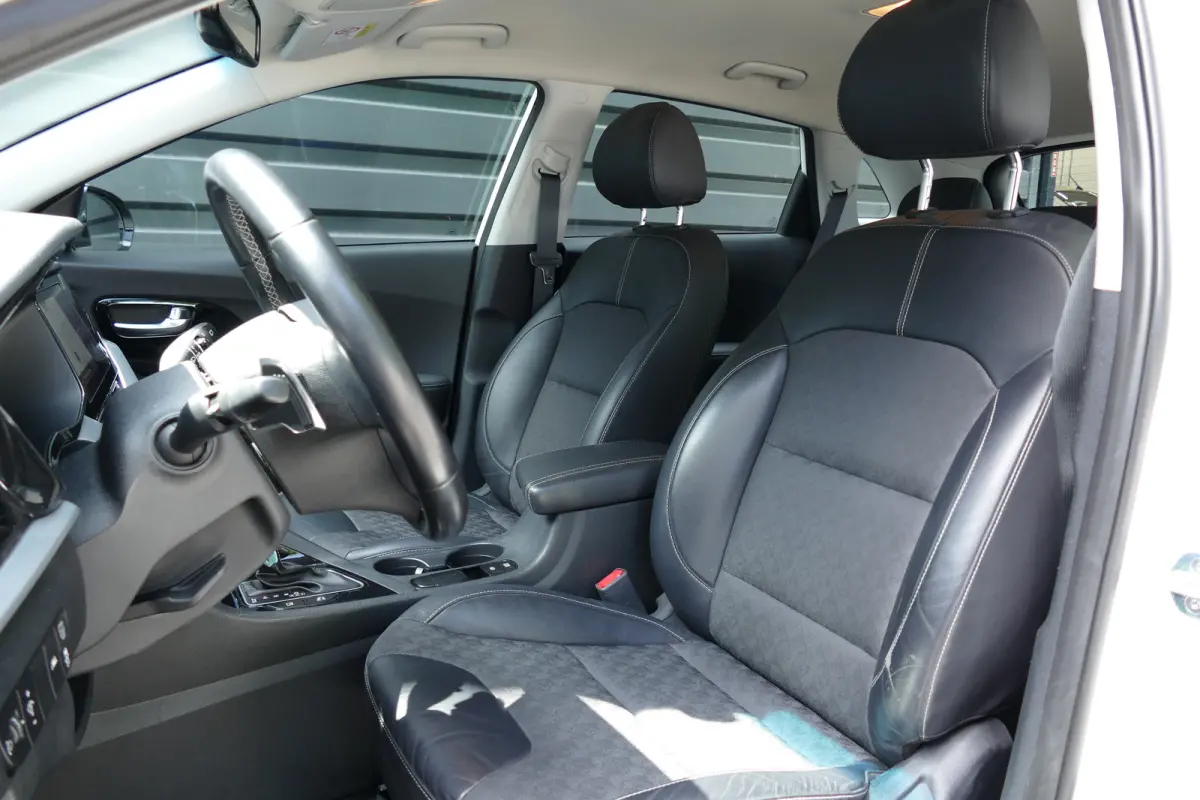 1.6 GDI 120PK HYBRID DYNAMICLINE / CAMERA / ADAPT. CRUISECONTROL / 16"LMV / NAVI / CLIMA / LED / PDC / BLUETOOTH / 2E EIGENAAR / SCHITTERENDE STAAT !!