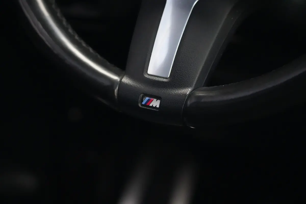 xDrive40e iPerformance M Sport Edition | 313PK | Pano | Trekhaak | Harman Kardon | HUD | 360° | 20" | Luchtvering | BMW X5 xDrive40e iPerformance M Sport Edition 313 PK Plug-in Hybrid met 2