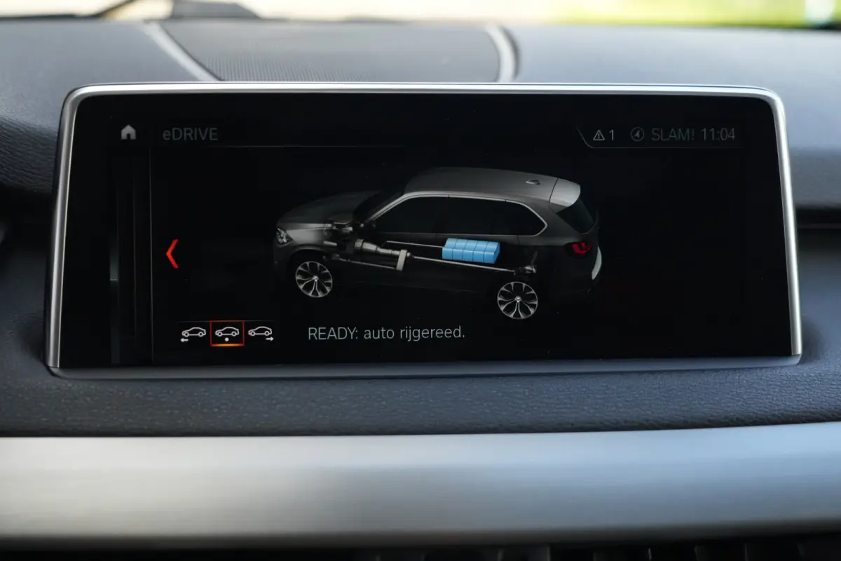 xDrive40e iPerformance M Sport Edition | 313PK | Pano | Trekhaak | Harman Kardon | HUD | 360° | 20" | Luchtvering | BMW X5 xDrive40e iPerformance M Sport Edition 313 PK Plug-in Hybrid met 2