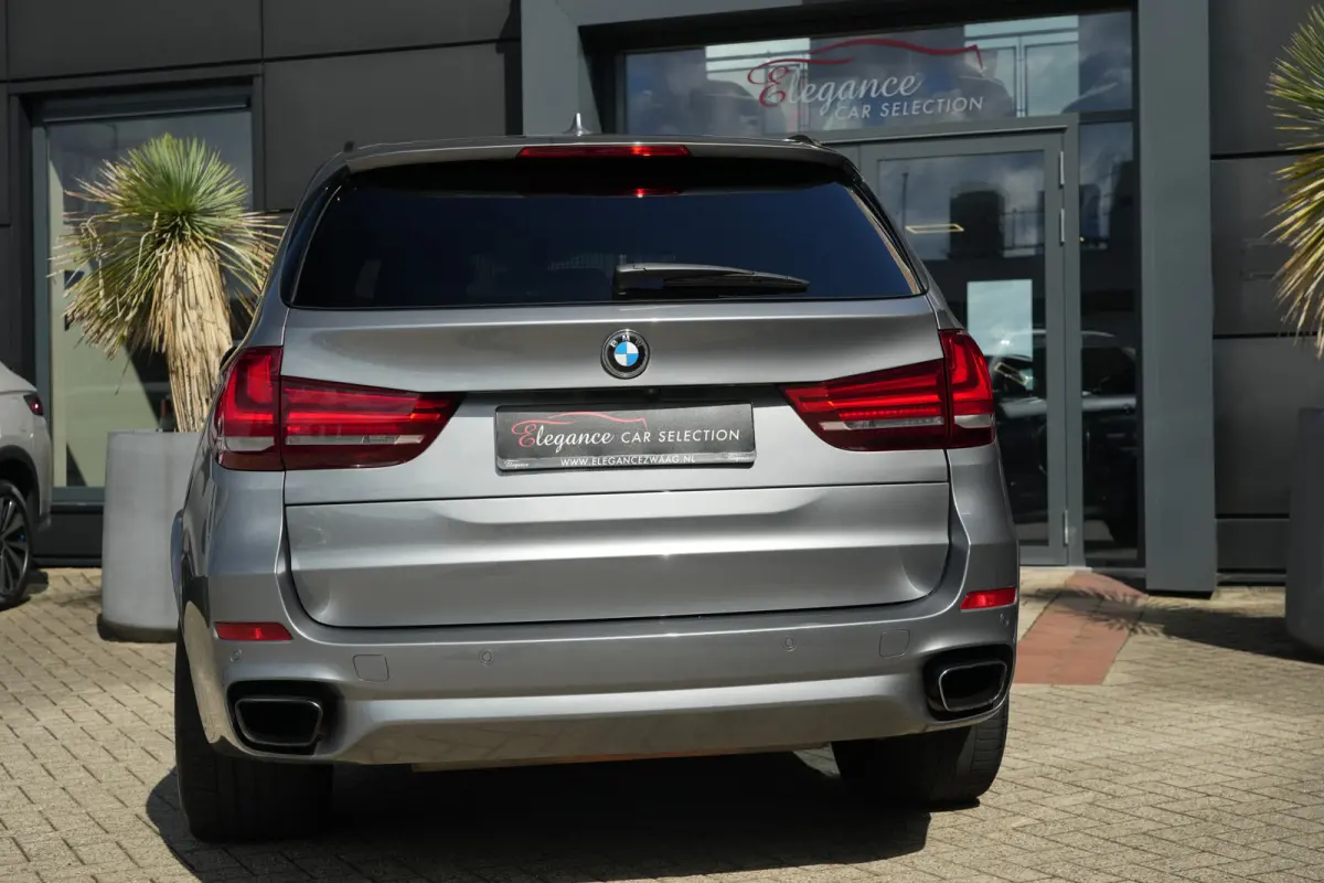 xDrive40e iPerformance M Sport Edition | 313PK | Pano | Trekhaak | Harman Kardon | HUD | 360° | 20" | Luchtvering | BMW X5 xDrive40e iPerformance M Sport Edition 313 PK Plug-in Hybrid met 2