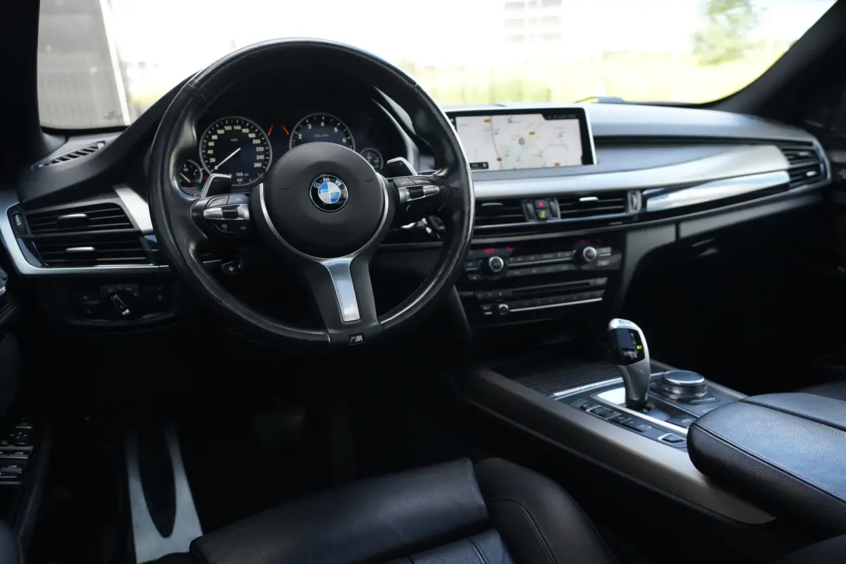 xDrive40e iPerformance M Sport Edition | 313PK | Pano | Trekhaak | Harman Kardon | HUD | 360° | 20" | Luchtvering | BMW X5 xDrive40e iPerformance M Sport Edition 313 PK Plug-in Hybrid met 2