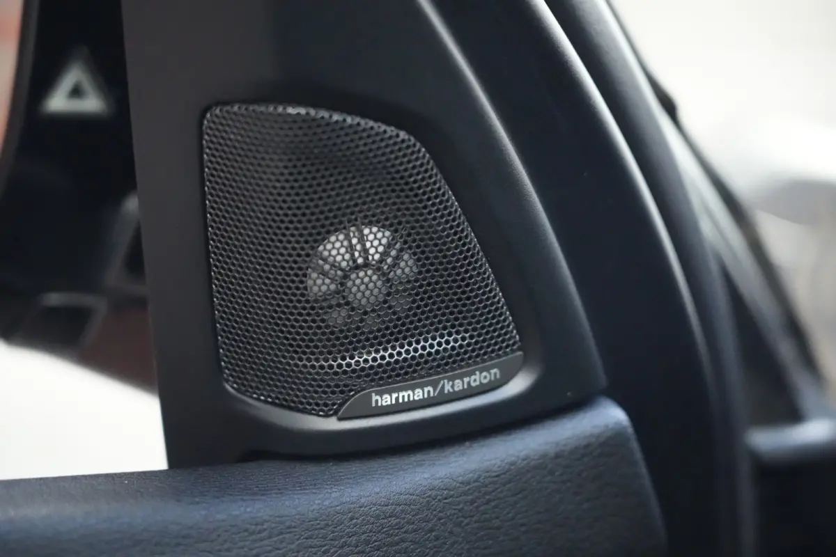 xDrive40e iPerformance M Sport Edition | 313PK | Pano | Trekhaak | Harman Kardon | HUD | 360° | 20" | Luchtvering | BMW X5 xDrive40e iPerformance M Sport Edition 313 PK Plug-in Hybrid met 2