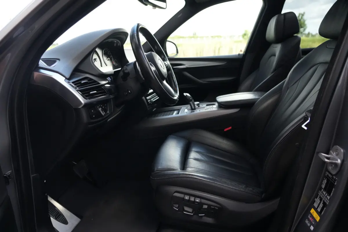xDrive40e iPerformance M Sport Edition | 313PK | Pano | Trekhaak | Harman Kardon | HUD | 360° | 20" | Luchtvering | BMW X5 xDrive40e iPerformance M Sport Edition 313 PK Plug-in Hybrid met 2