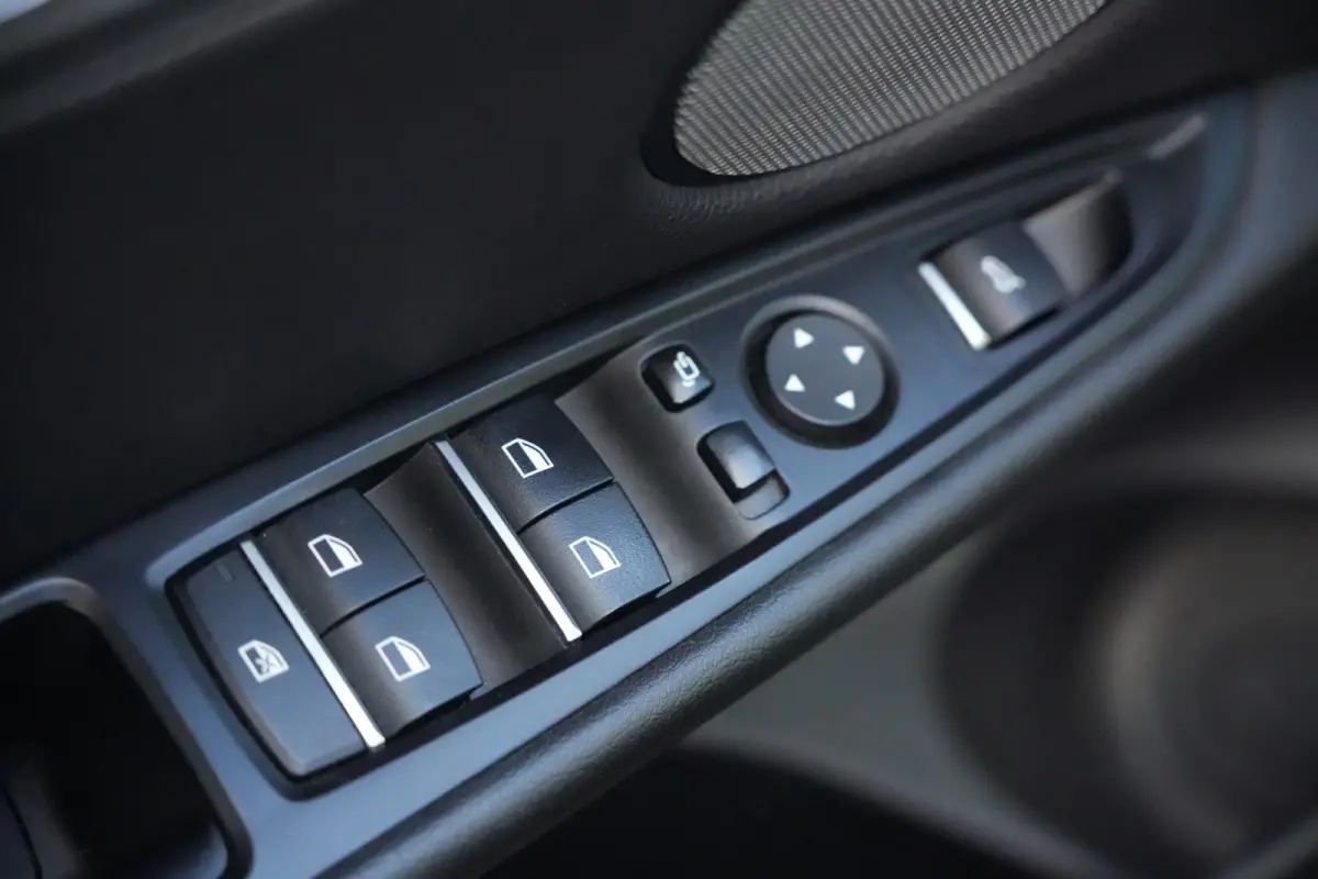 xDrive40e iPerformance M Sport Edition | 313PK | Pano | Trekhaak | Harman Kardon | HUD | 360° | 20" | Luchtvering | BMW X5 xDrive40e iPerformance M Sport Edition 313 PK Plug-in Hybrid met 2