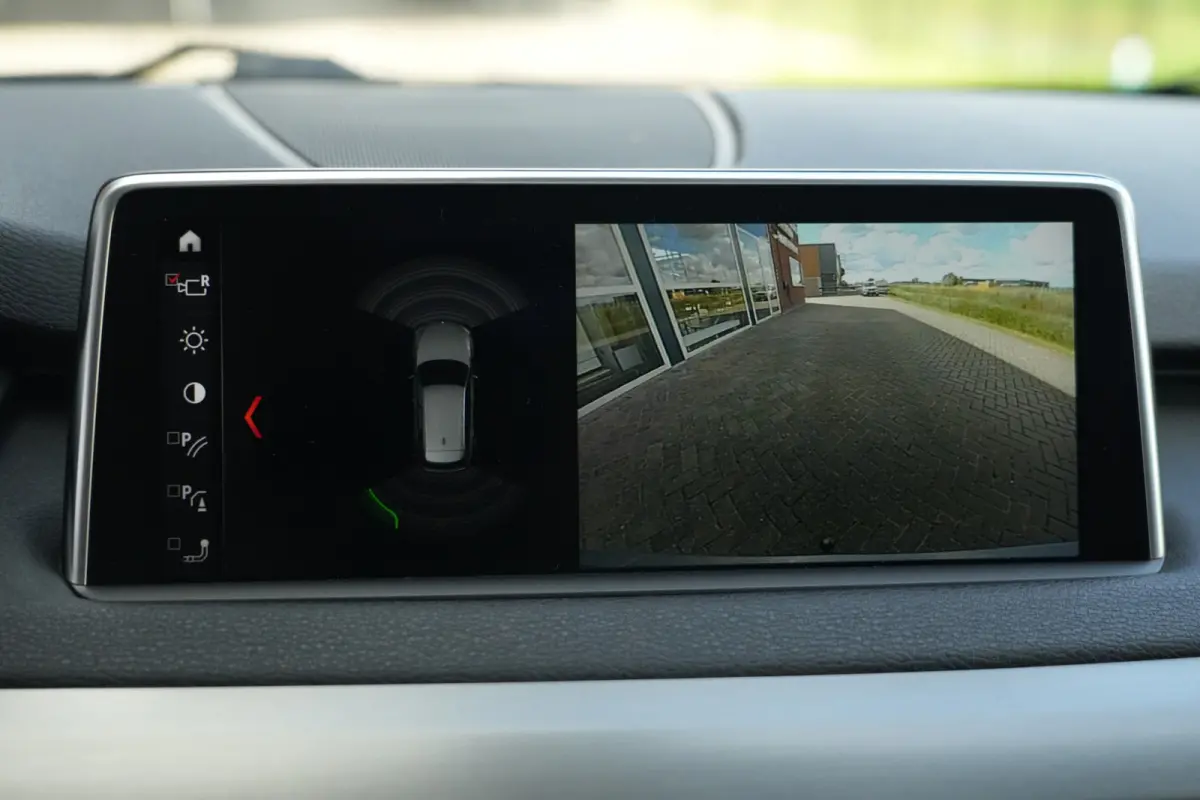 xDrive40e iPerformance M Sport Edition | 313PK | Pano | Trekhaak | Harman Kardon | HUD | 360° | 20" | Luchtvering | BMW X5 xDrive40e iPerformance M Sport Edition 313 PK Plug-in Hybrid met 2