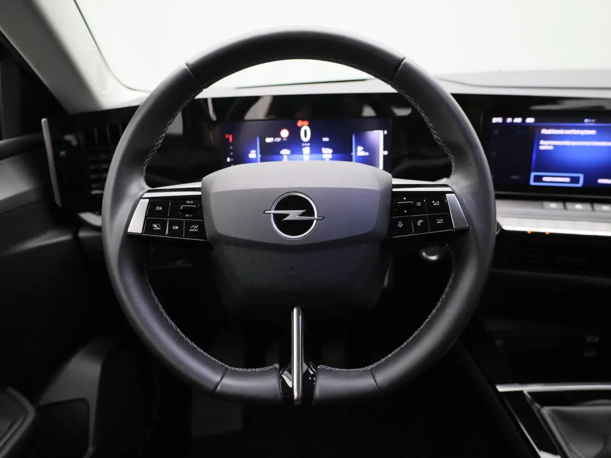 1.2 Level 2 | PARKEERSENSOREN | CLIMATE CONTROL | KEYLESS | LMV | LED |