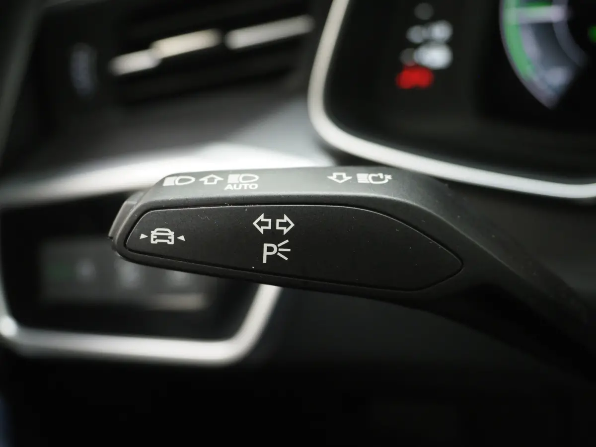 50 TFSI e quattro Facelift | Honeycomb Leder | 360 | Keyless | Adaptive Cruise | Dodehoek | Carplay