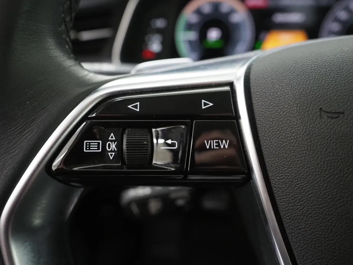 50 TFSI e quattro Facelift | Honeycomb Leder | 360 | Keyless | Adaptive Cruise | Dodehoek | Carplay