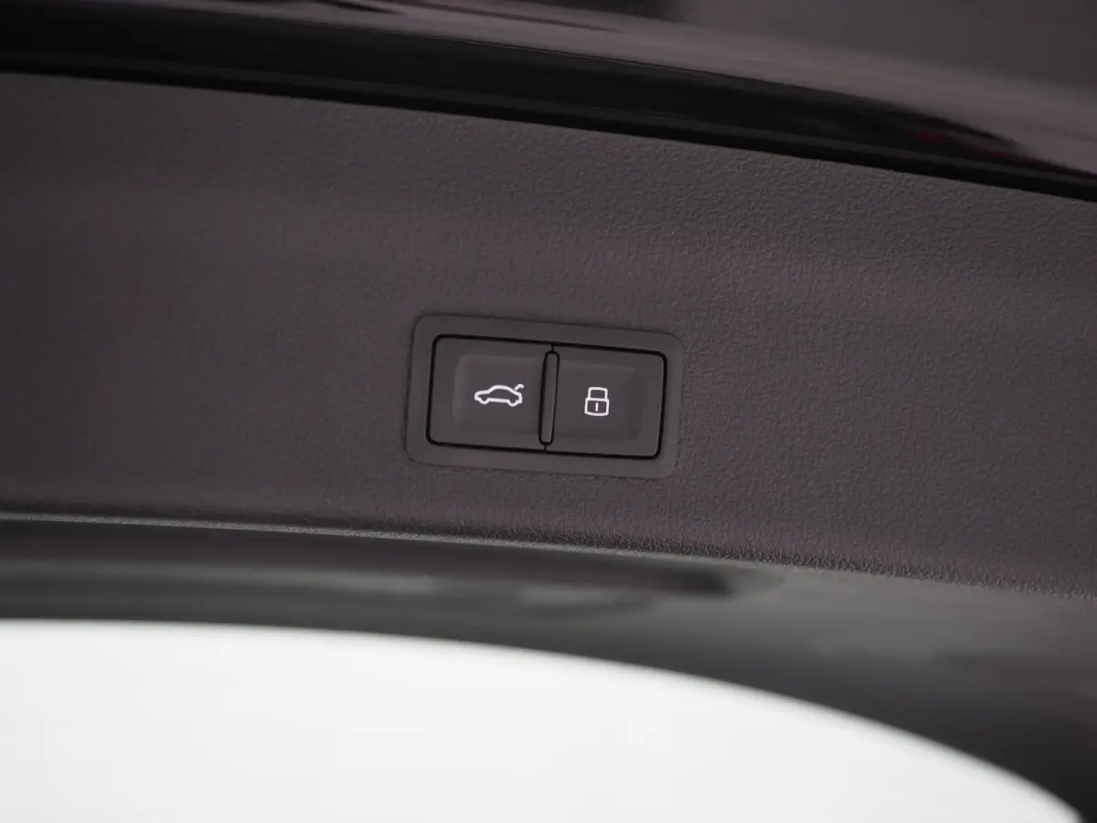 50 TFSI e quattro Facelift | Honeycomb Leder | 360 | Keyless | Adaptive Cruise | Dodehoek | Carplay
