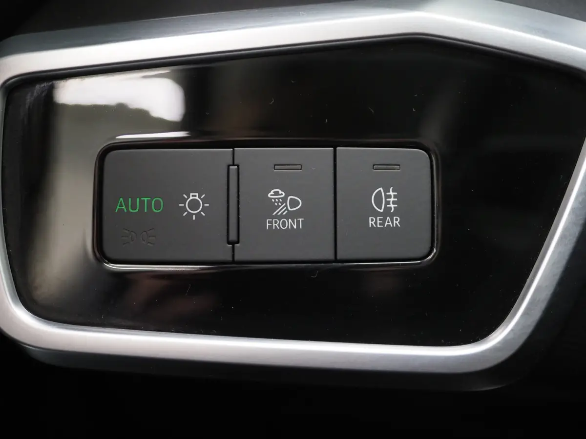 50 TFSI e quattro Facelift | Honeycomb Leder | 360 | Keyless | Adaptive Cruise | Dodehoek | Carplay
