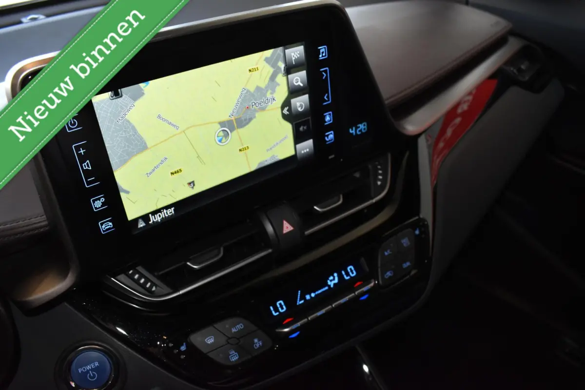 1.8 Hybrid Executive MATRIX/LED/CAMERA/VOL MET OPTIES!
