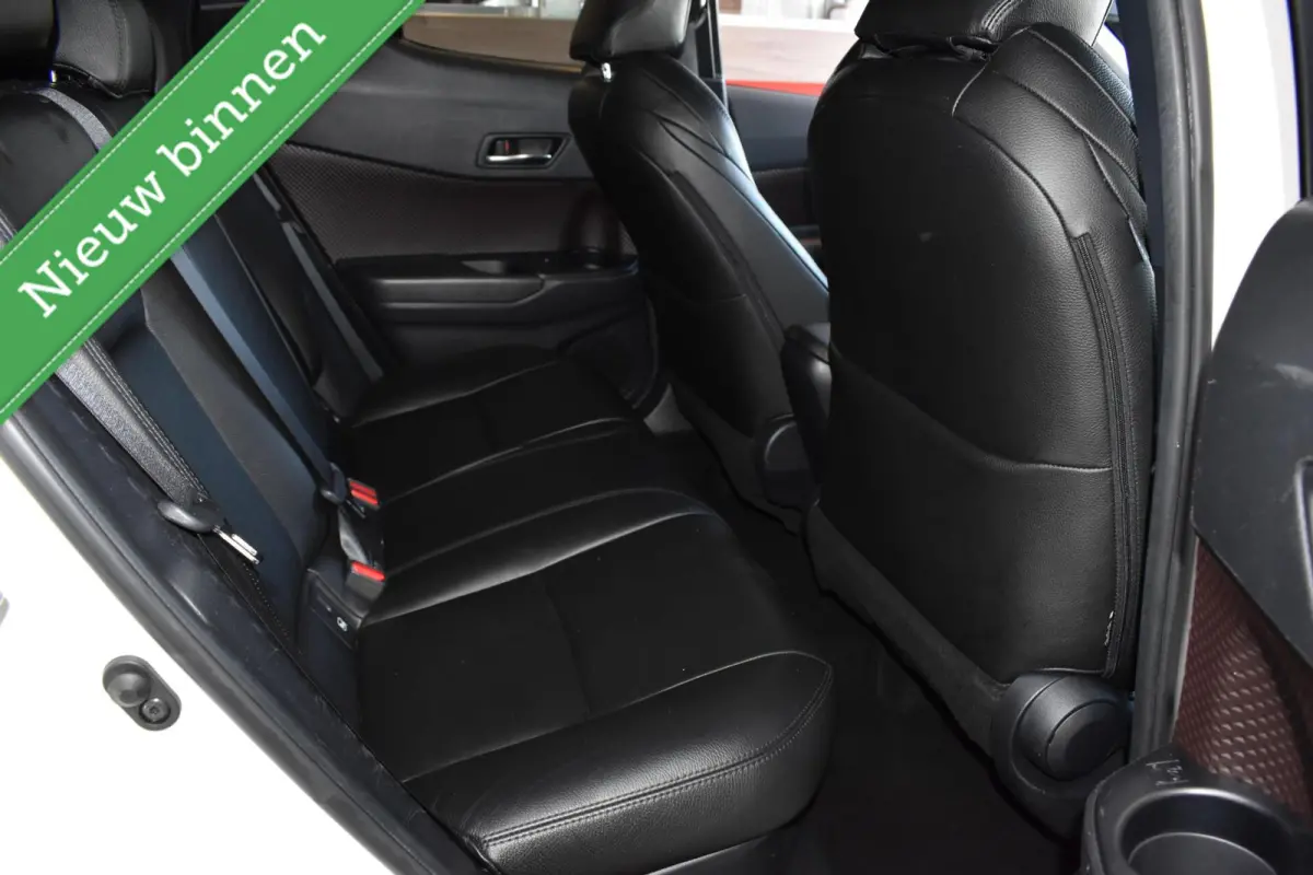 1.8 Hybrid Executive MATRIX/LED/CAMERA/VOL MET OPTIES!