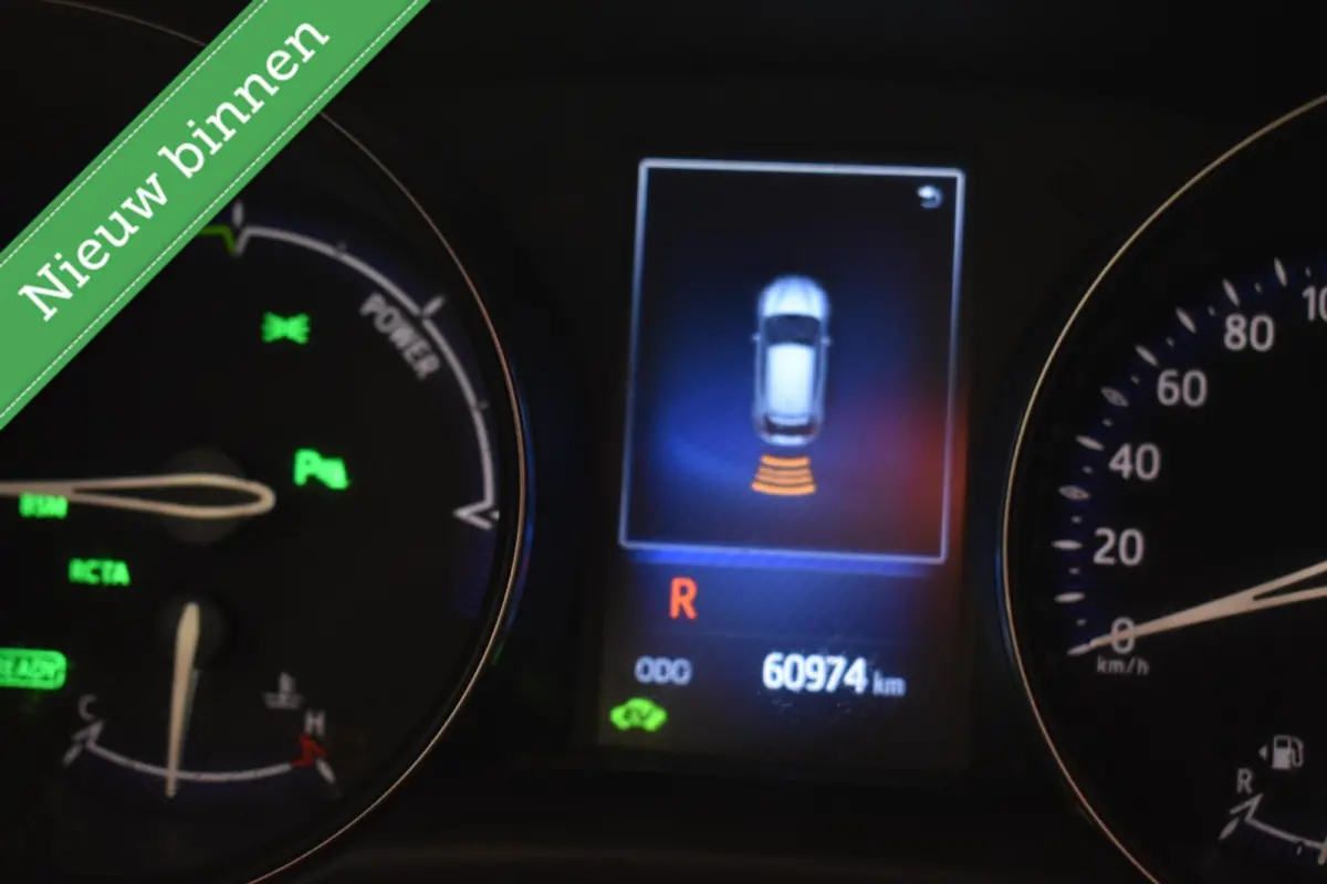 1.8 Hybrid Executive MATRIX/LED/CAMERA/VOL MET OPTIES!