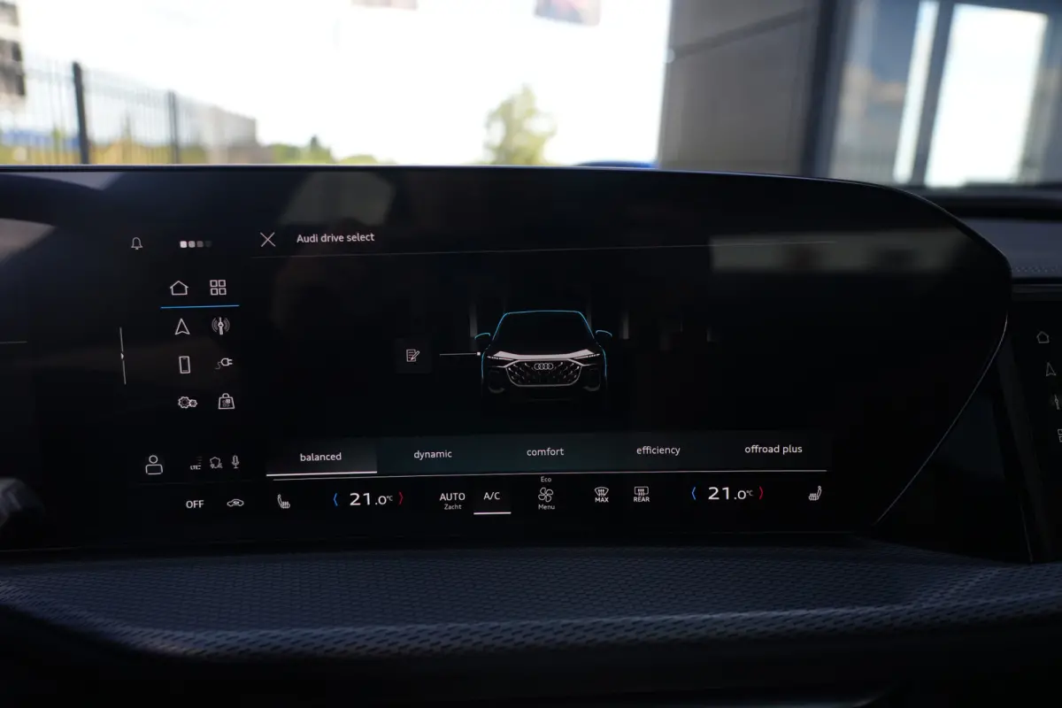 2.0 TFSI e-hybrid quattro S edition 299pk Panoramadak/Stoelverwarming/360camera