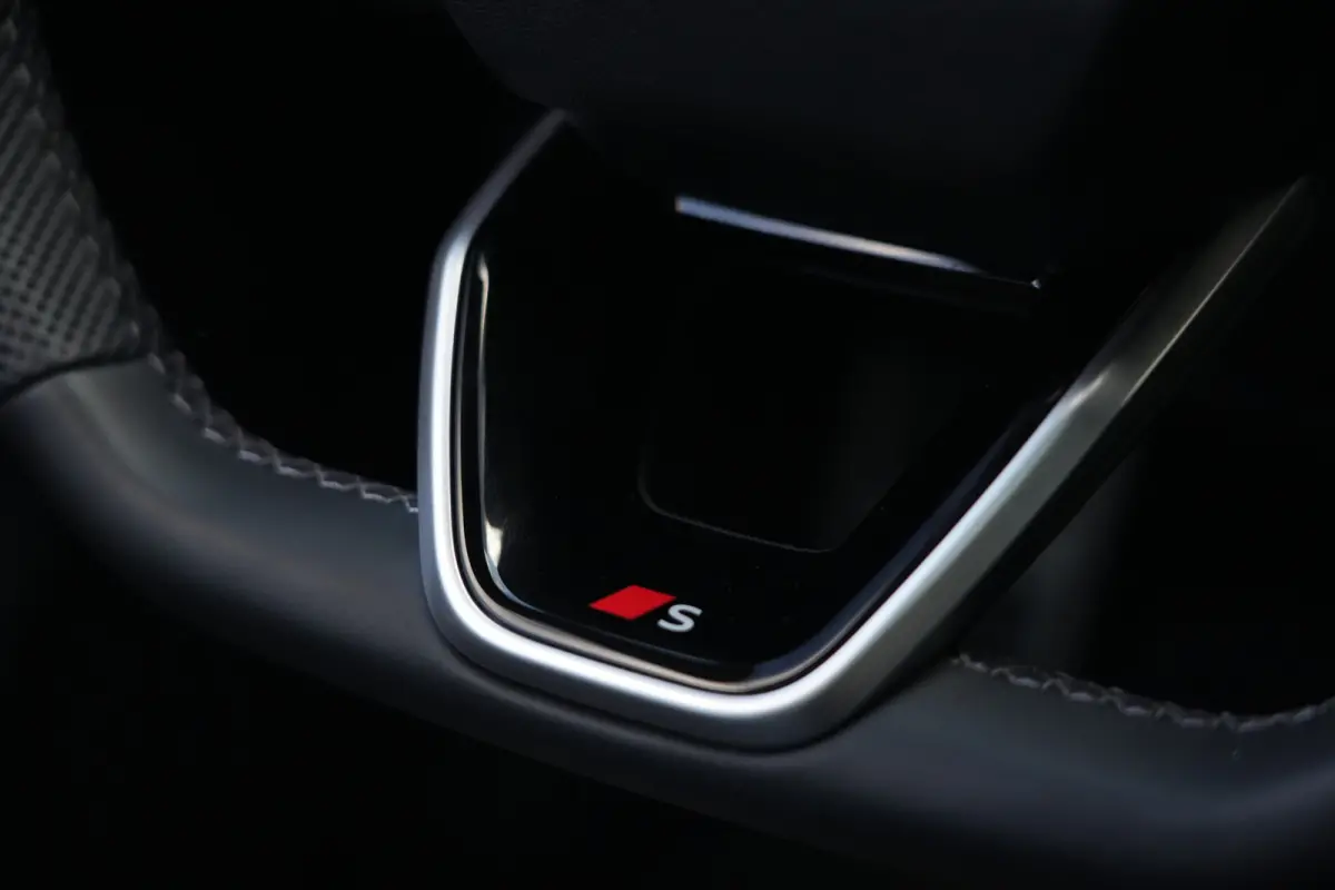 2.0 TFSI e-hybrid quattro S edition 299pk Panoramadak/Stoelverwarming/360camera