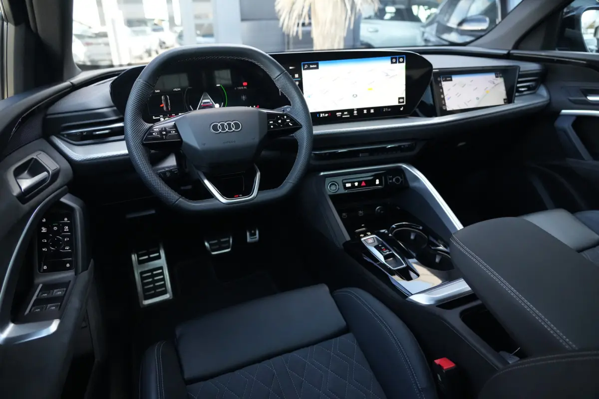 2.0 TFSI e-hybrid quattro S edition 299pk Panoramadak/Stoelverwarming/360camera