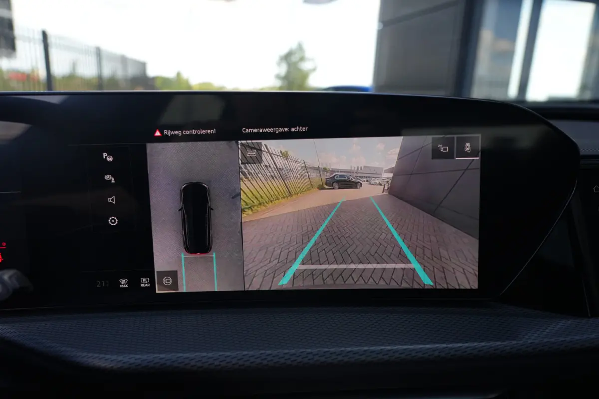 2.0 TFSI e-hybrid quattro S edition 299pk Panoramadak/Stoelverwarming/360camera