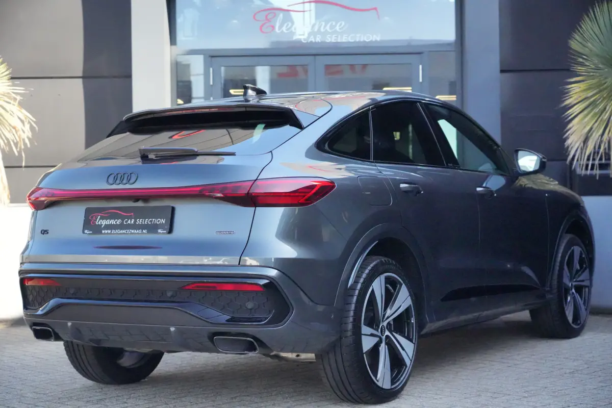 2.0 TFSI e-hybrid quattro S edition 299pk Panoramadak/Stoelverwarming/360camera