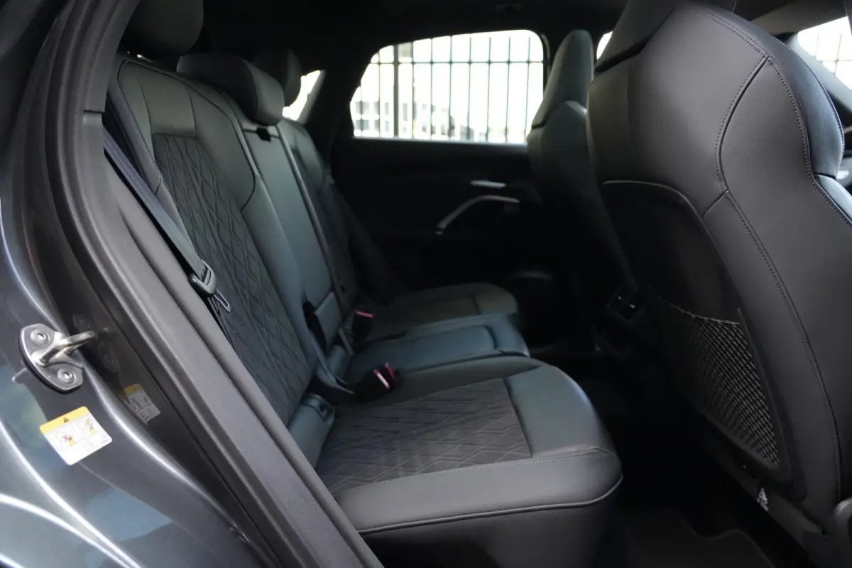2.0 TFSI e-hybrid quattro S edition 299pk Panoramadak/Stoelverwarming/360camera