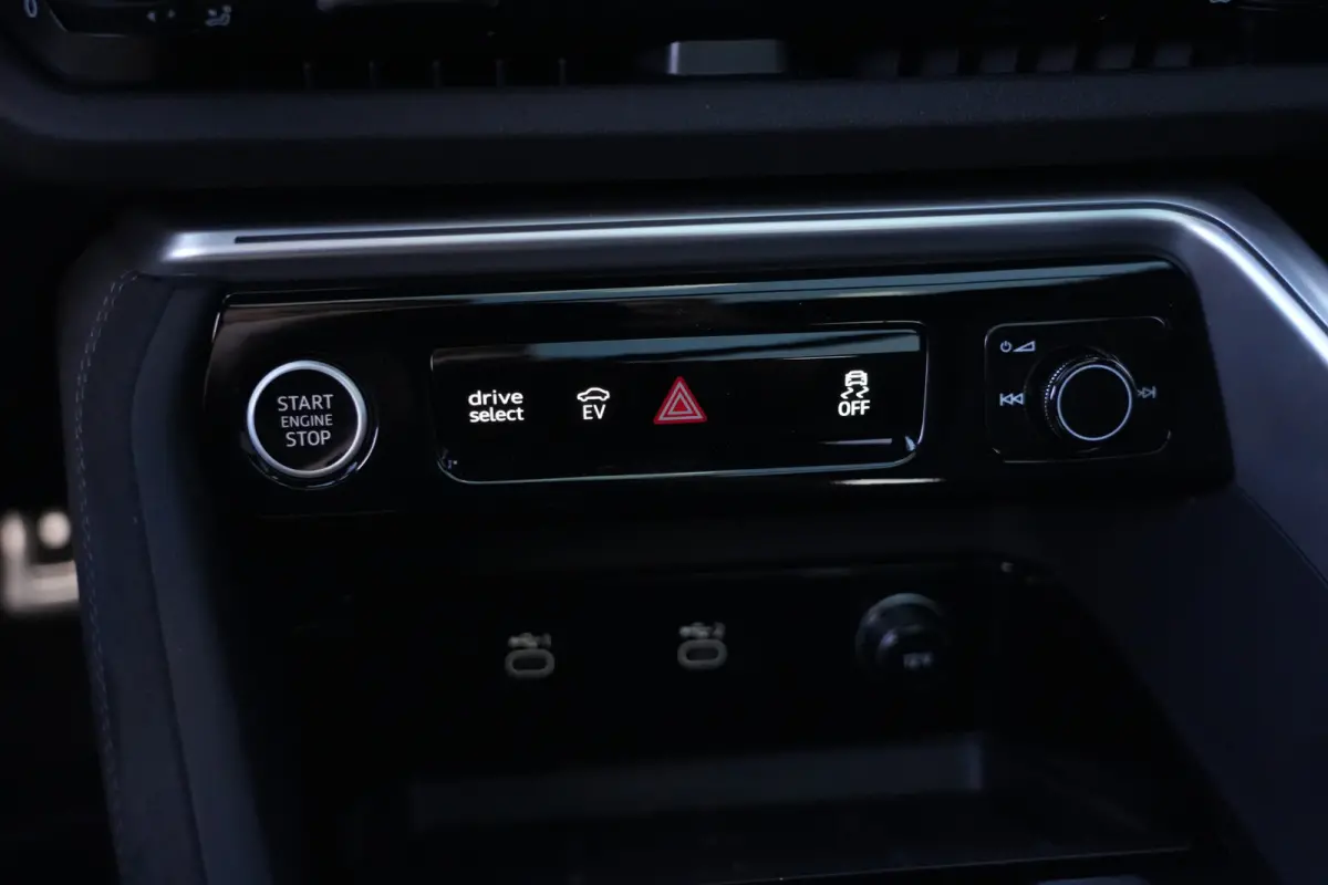 2.0 TFSI e-hybrid quattro S edition 299pk Panoramadak/Stoelverwarming/360camera