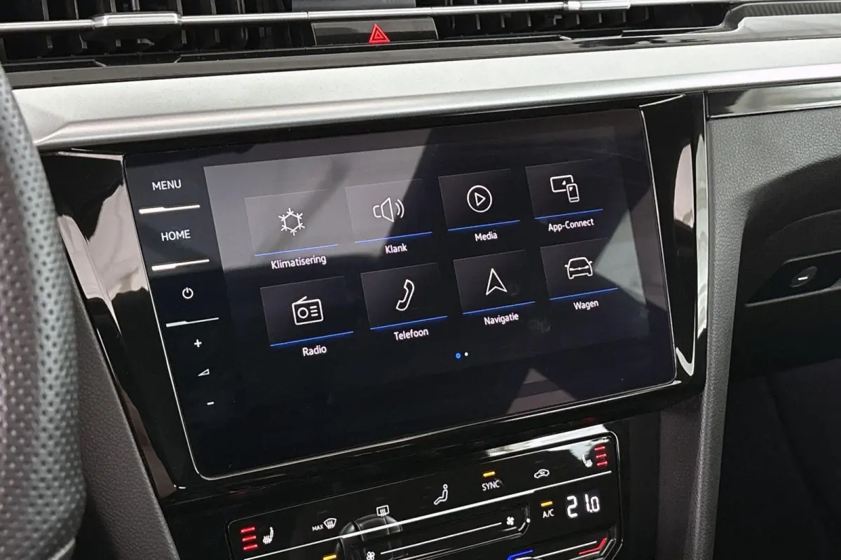 1.4 TSI eHybrid R-Line Business+ Panoramadak Achteruitrijcamera