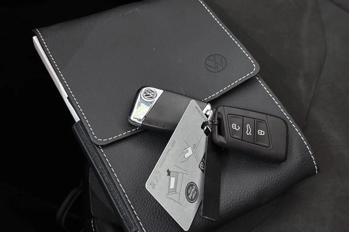1.4 TSI eHybrid R-Line Business+ Panoramadak Achteruitrijcamera