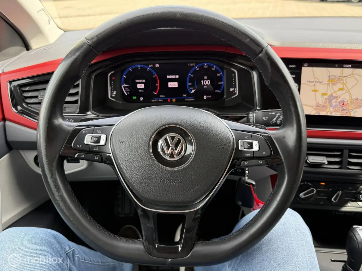 1.0 TSI Beats Highline BOMVOL | AUTOMAAT