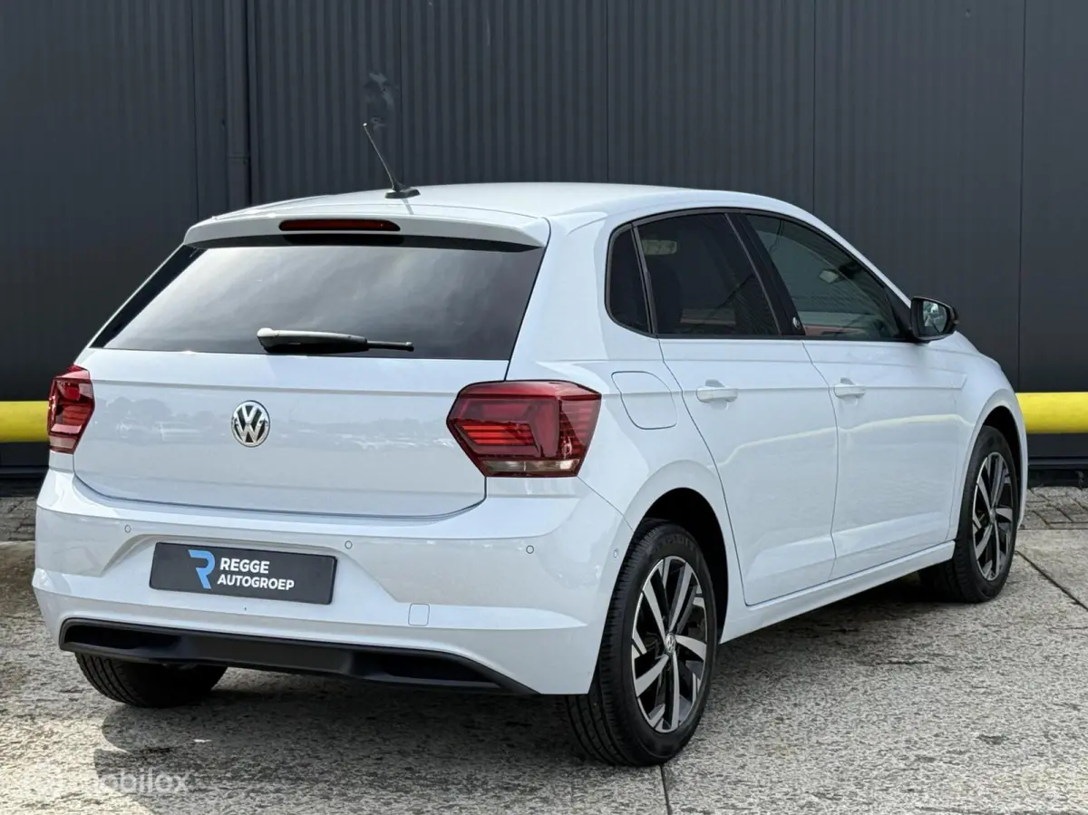 1.0 TSI Beats Highline BOMVOL | AUTOMAAT