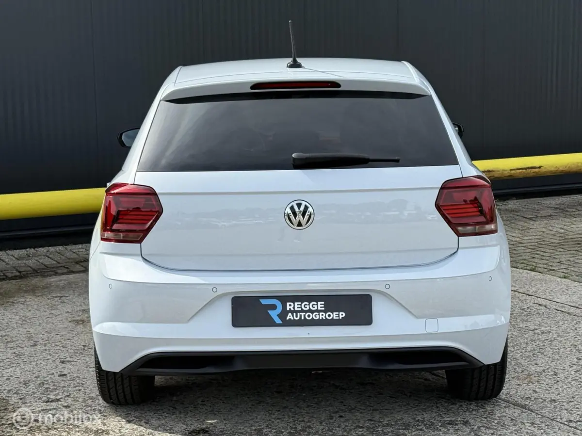 1.0 TSI Beats Highline BOMVOL | AUTOMAAT