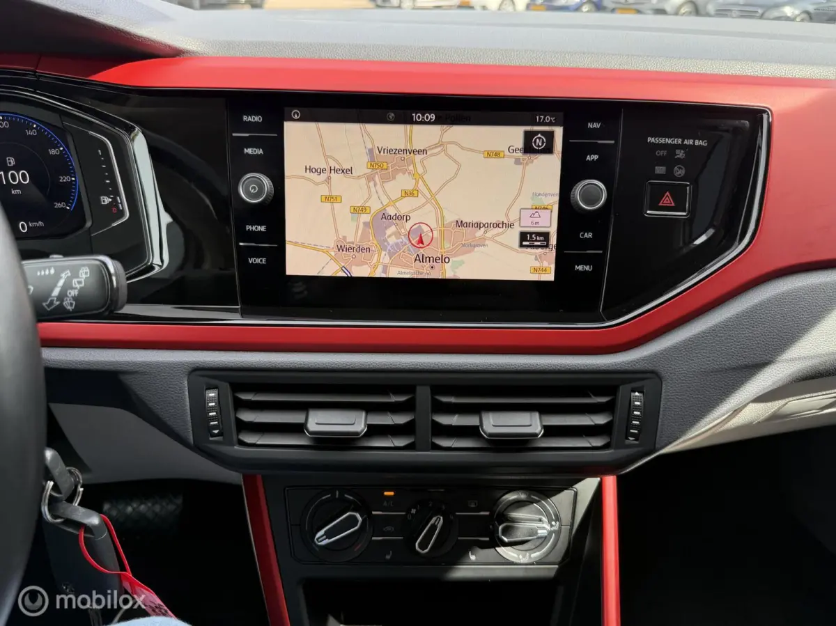1.0 TSI Beats Highline BOMVOL | AUTOMAAT