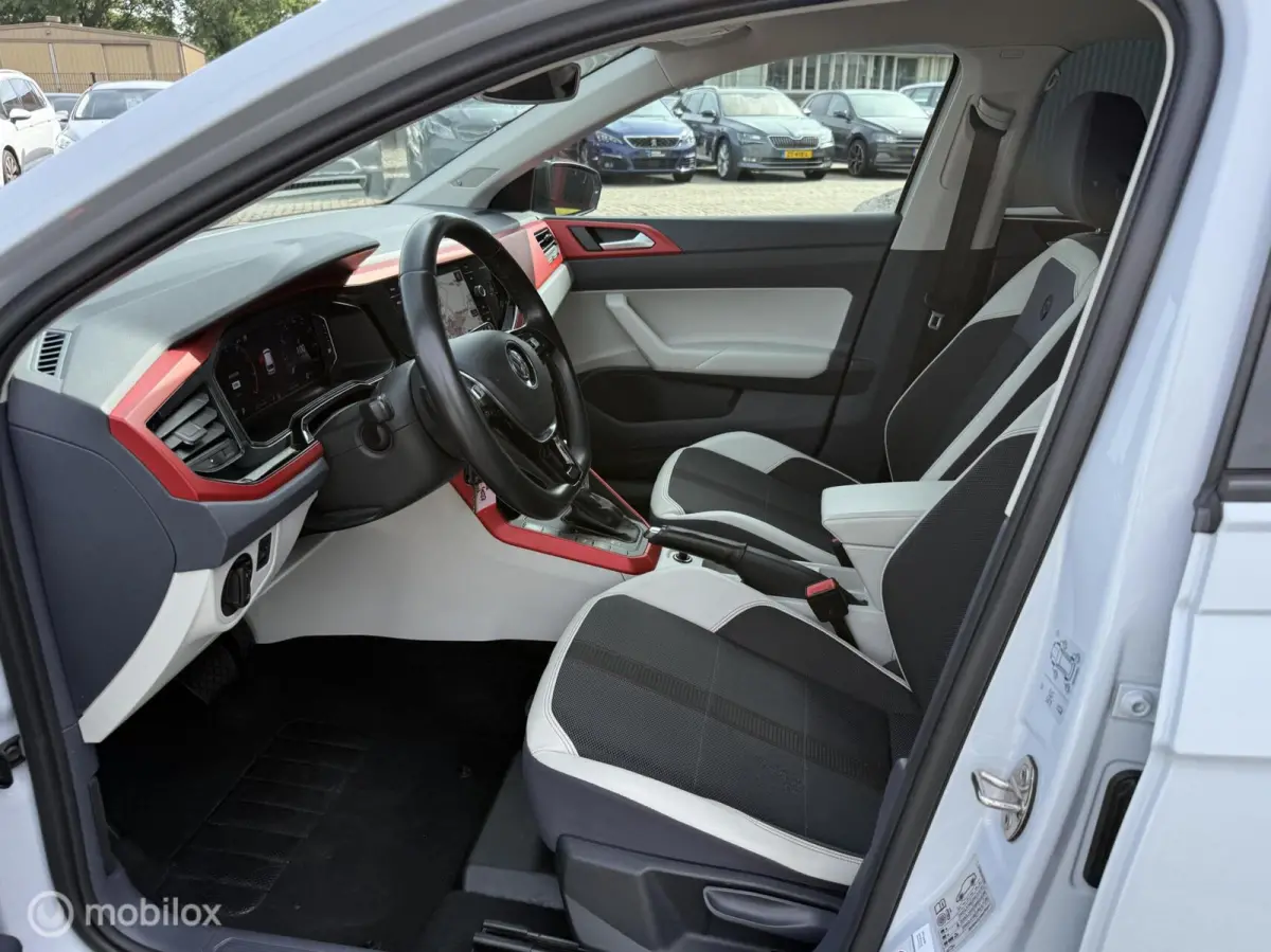 1.0 TSI Beats Highline BOMVOL | AUTOMAAT